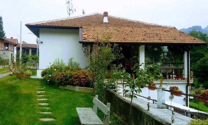 Azzio House | AL CIOS VACATION HOME FOR A RELAXING VACATION IN THE GREEN OF NATURE
