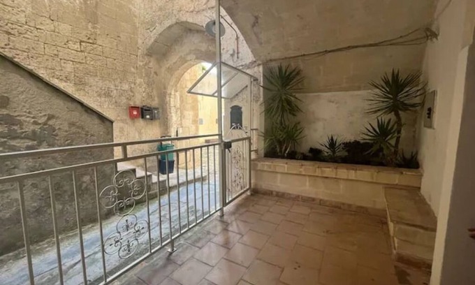 Sasso Caveoso Apartment | Al Duomo Historic Apartment for families and friends in the heart of Matera