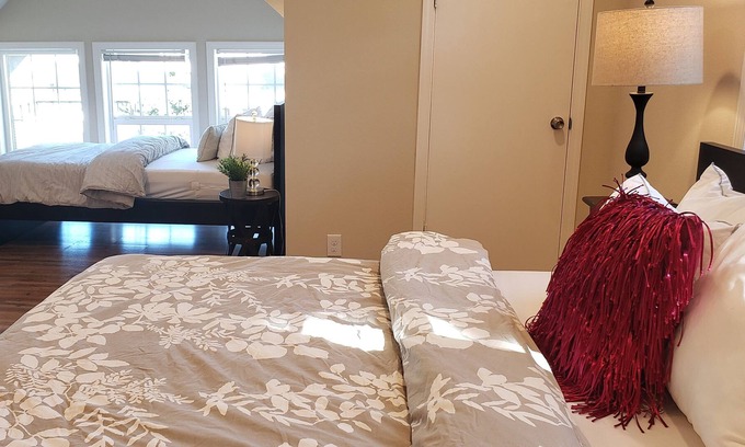 Newhall Apartment | AL4: Dog-friendly 1/1 Near SCU, DT San Jose, SAP