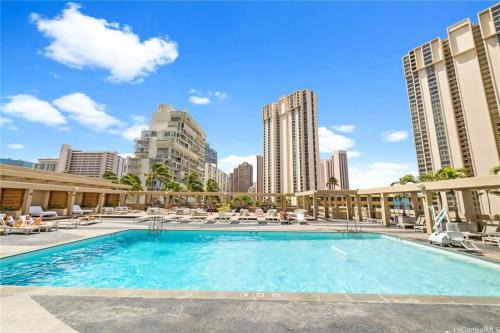 Ala Moana Apartment | Ala Moana Studio 804 Deluxe Mountain View Suite