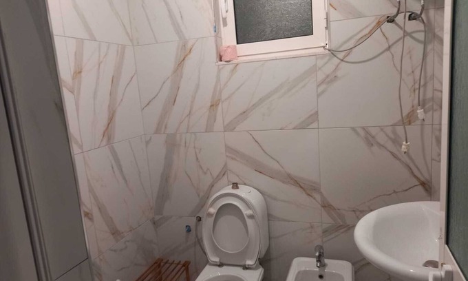 Tirana House | Alabaster House the center of Tiran