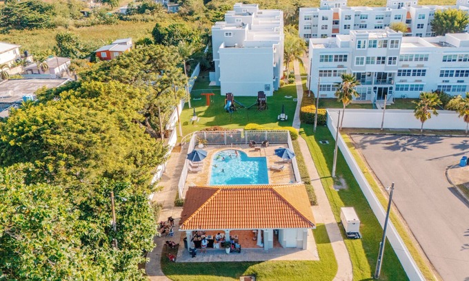 Yeguada Apartment | Alana Del Mar Penthouse near amazing beaches and steps to the pool