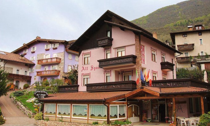 Spormaggiore Hotel | Albergo Alt Spaur