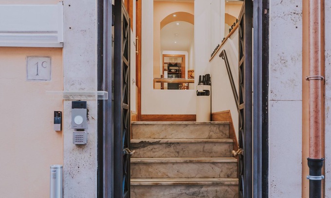 Rione III Colonna Hotel | Albergo delle Regioni