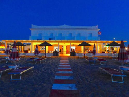 Lido del Sole Hotel | Albergo Diomedee Rooms on the Beach