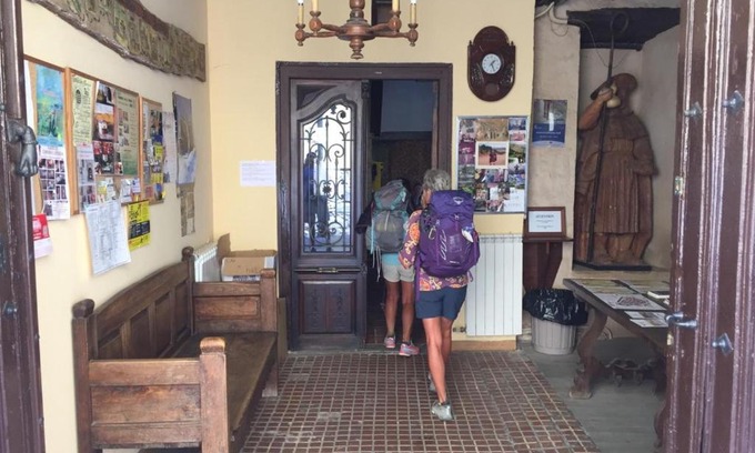 Astorga Hostel | Albergue San Javier - Solo para peregrinos