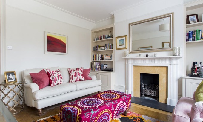 Battersea Apartment | Albert Bridge Road II