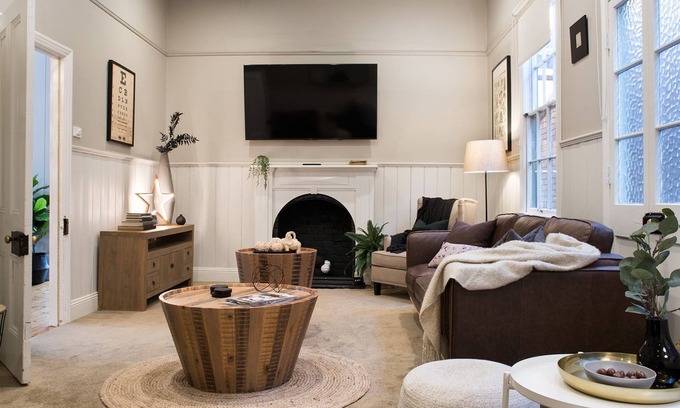 Daylesford House | Albert Cottage - charming miner's cottage in the heart of town