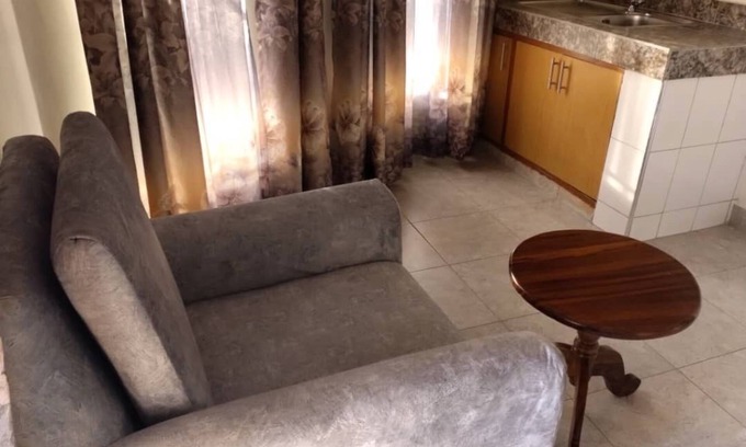 Gulu Cottage | Alberto Gardens - One bedroom cottage in secure, private grounds & free parking