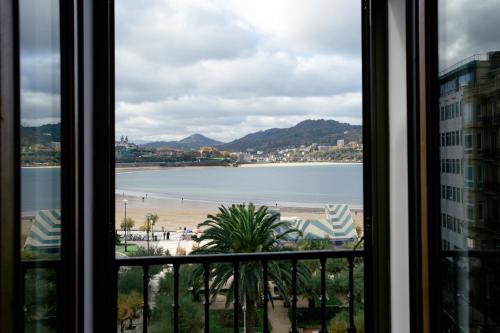 San Sebastian Centro Apartment | Alderdi Eder by People Rentals