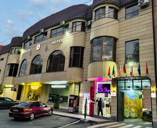 Yerevan Hotel | ALEM Hotel