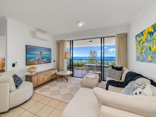 Alexandra Headland Apartment | Alex Beachfront Apartment