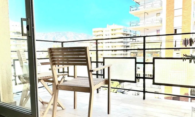 Fuengirola City Centre Bed & Breakfast | Alex's Bed and Breakfast in the center of Fuengirola