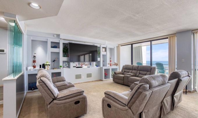 Volusia County Apartment | Aliki Atrium Beachfront Condo