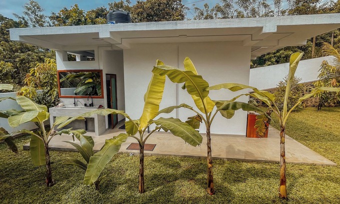 Medaketiya Cabin | Aliya Watunu Hena - One-Bedroom Cabin in Tangalle
