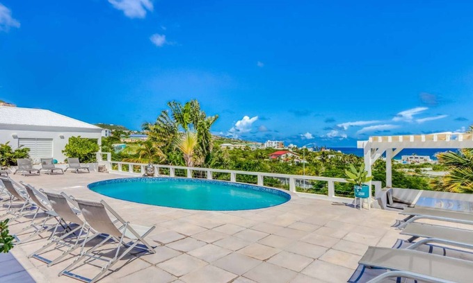 Upper Prince's Quarter Villa | Alizee (6/7 Rooms) Luxury villa