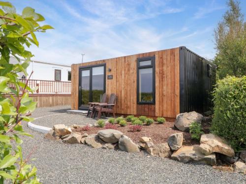 Bushmills House | Alken The Hare