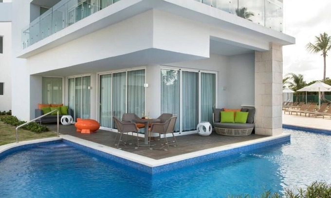 Punta Cana Apartment | ALL-INCLUSIVE Swim-Up Suite: Direct Pool Access/Own Terrace; Premium Benefits