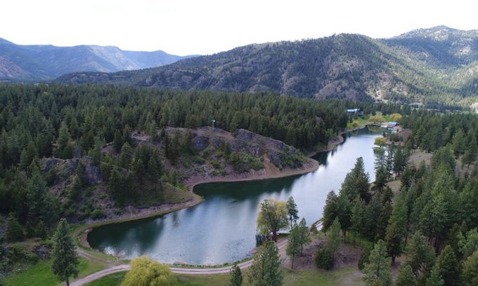 Alberton Cabin | ALL INCLUSIVE THANKSGIVING HOLIDAY - RiverView Ranch Poppy Suite