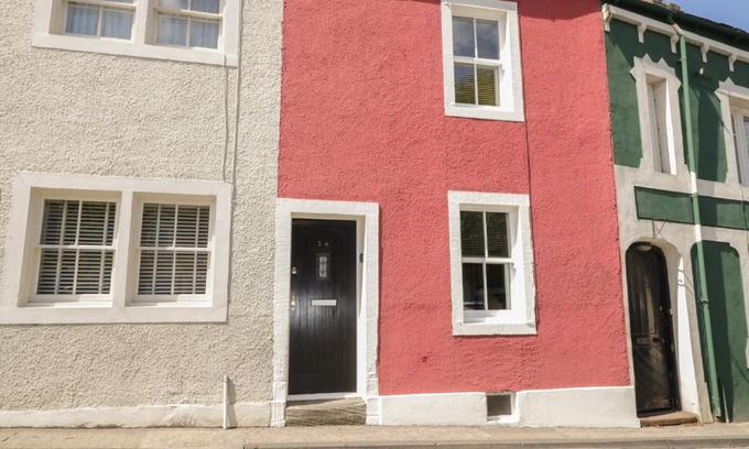 Cockermouth House | All Saints View