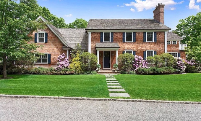 Northwest Harbor House | All that East Hampton has to offer!