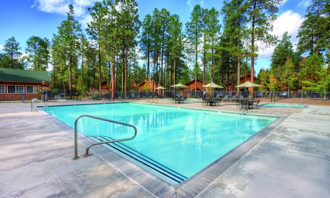 Pinetop Resort | All the comforts of home!