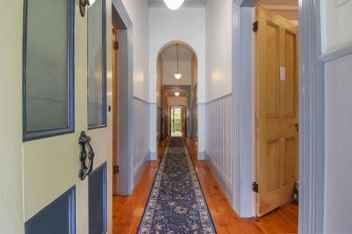 Beechworth House | Allen Street