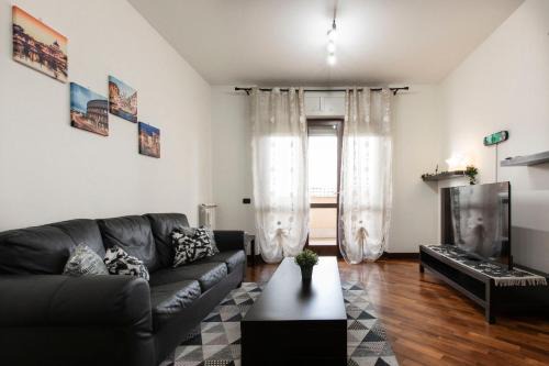 Centro Giano Apartment | Alloggio turistico Suite Leonardo - Rome, 20m in treno -Fiumicino Airport, 2m in treno- Fiera, 2m in treno