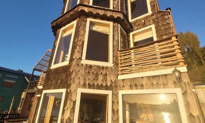 Puerto Montt Hotel | ALMA CHILOTA