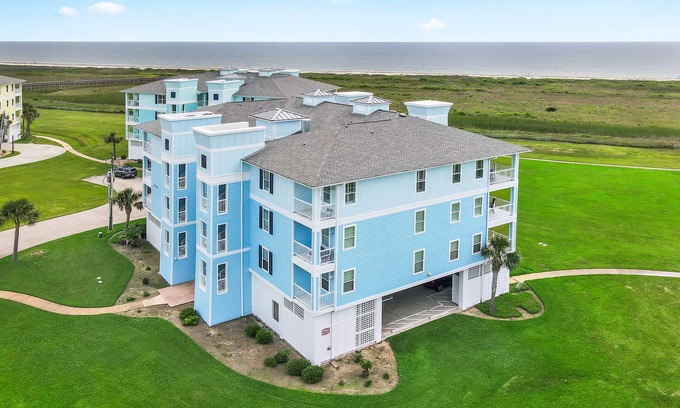 Red Fish Cove Condo | Almost Heaven-Top Floor - Ocean Front Views - Dream Kitchen