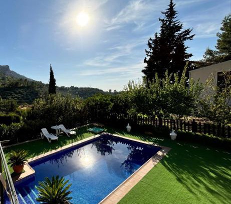 La Iruela Ski Chalet | Alojamiento Rural Mariola
