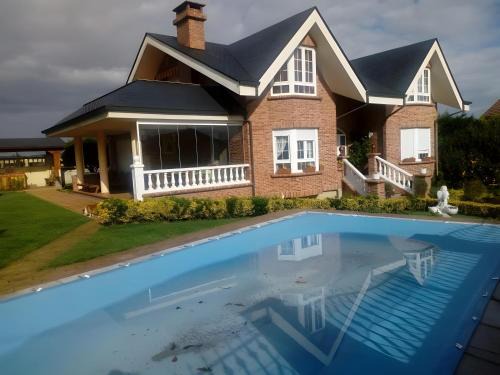 Torrelavega Bed & Breakfast | Alojamientos Marte Habitaciones