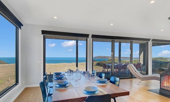 San Remo House | Alonda - Ocean Views - Linen Included