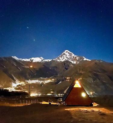 Stepantsminda Villa | Alone Cottage Kazbegi