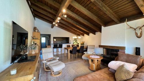 Mitloedi Apartment | Alpenblick Loft neben Skilift in Amden Arvenbüel