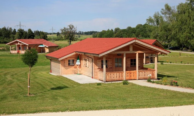 Seeon-Seebruck House | Alpenchalets Hotel Lambach