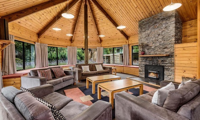 Wanaka House | Altamont Lodge