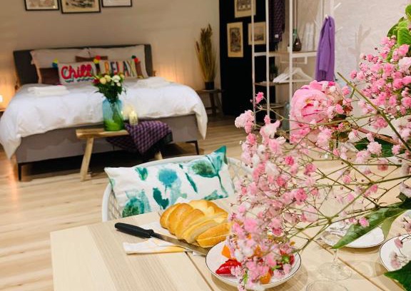 Daniken Apartment | Alte Scheune, Parken-WLAN-Küche-Bad-Tierlieb