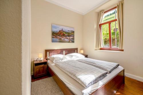 Traben-Trarbach Apartment | Alte Stadtvilla am Weinberg 2