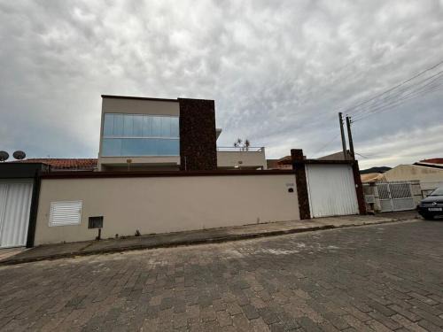 Gravata House | Aluga-se Casa Alto Padrão para Temporada