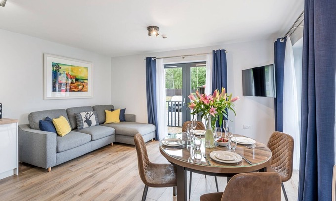 Aviemore Apartment | Alvie Apartment Wheelchair Accessible with terrace- ground floor