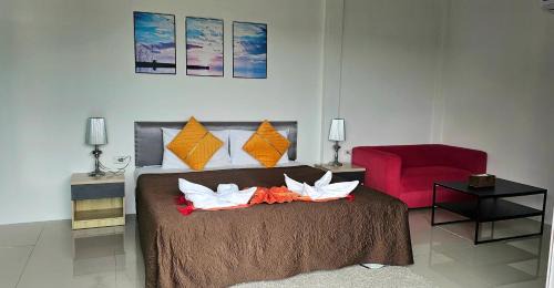 Cherngtalay Hotel | AM Surin Place - SHA Extra Plus