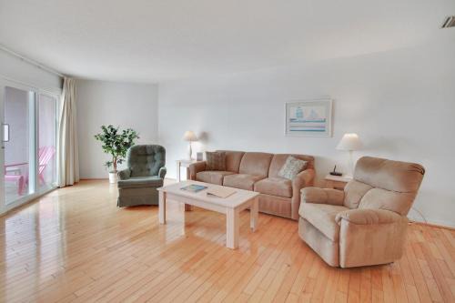 Treasure Island House | Amadeus 7