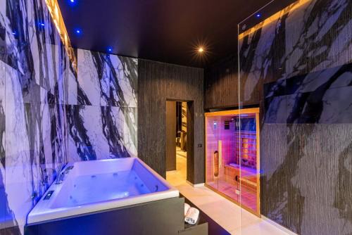 Ruggero Settimo Bed & Breakfast | Amari120Suite&Spa