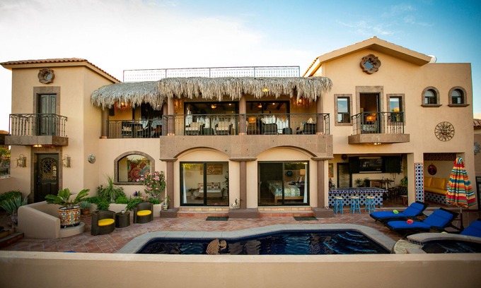 Cabo Bello House | Amazing 3 Bed, 3 Bath, with 2 Pools, Rooftop Patio and Breathtaking Ocean Views