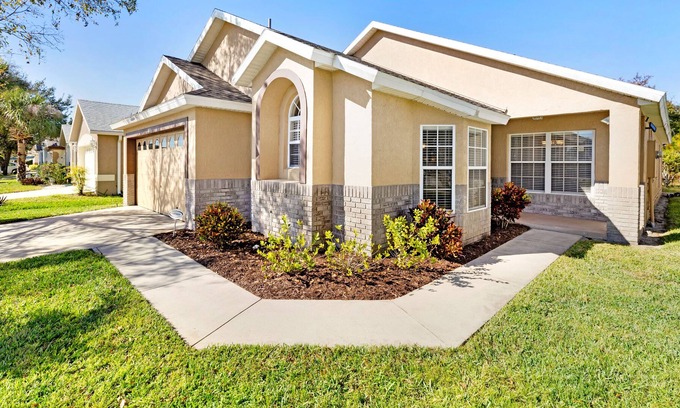 West Kissimmee Villa | ☀️Amazing 4-bedroom, Great reviews, private pool, games room, family friendly!!