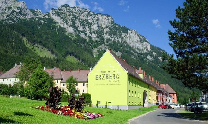Eisenerz Apartment | Amazing apartment in Styria with balcony