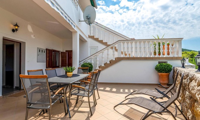 Rovanjska Apartment | Amazing apartment in Jasenice with WiFi