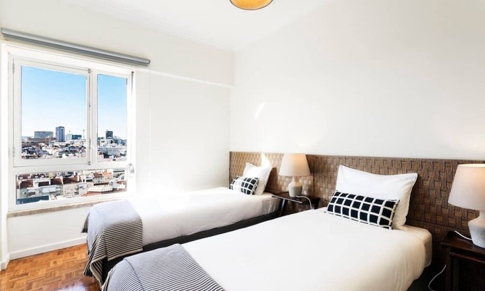 Penha de Franca Apartment | Amazing apartment with incredible views overlooking Lisbon