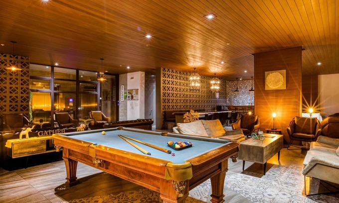 Avenida Revolucion Apartment | Amazing Apt w/a Pvt Balcony: Lounge-B/Center+Gym